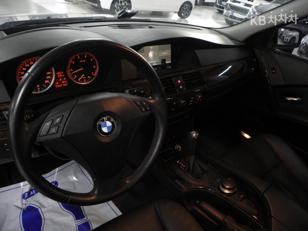BMW 5er — miniaturë 8