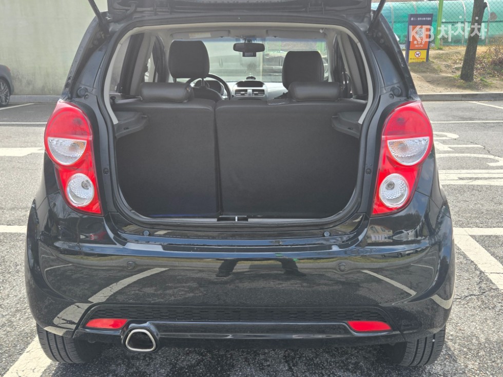 Chevrolet Spark — miniaturë 13