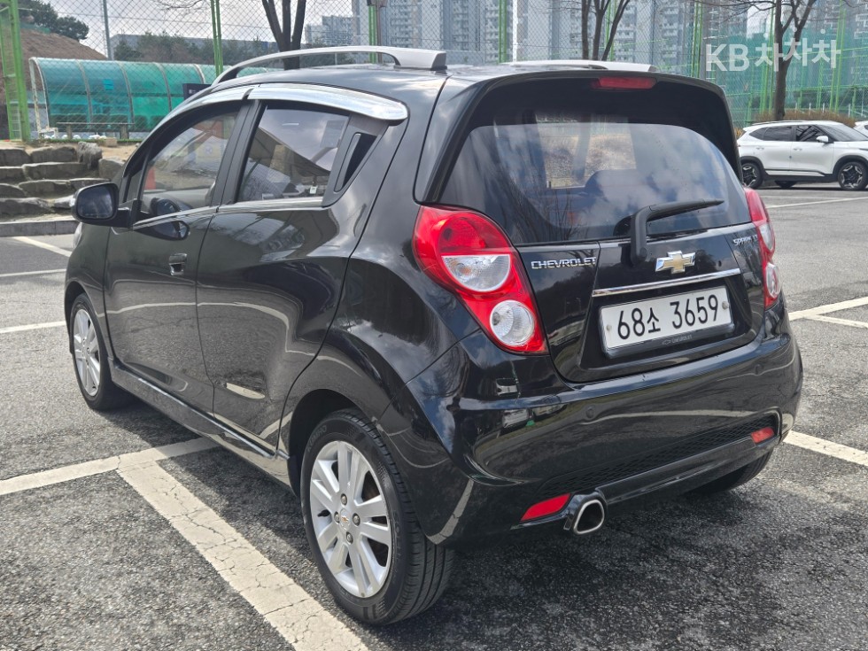 Chevrolet Spark — miniaturë 16