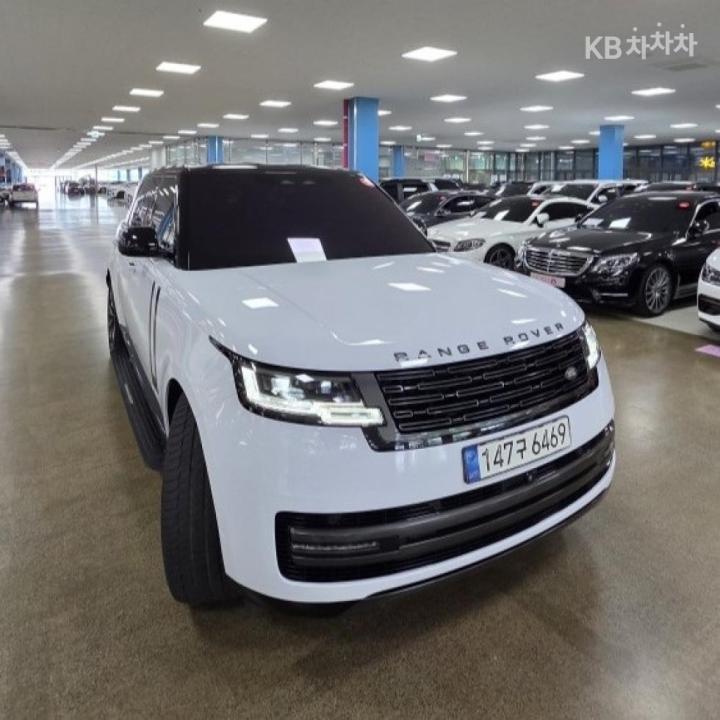 Land Rover Range Rover — miniaturë 2
