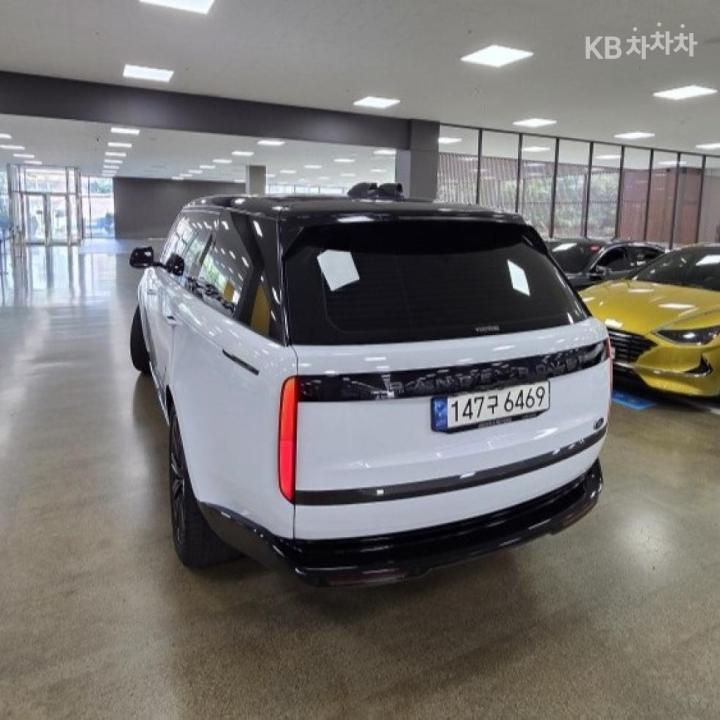Land Rover Range Rover — miniaturë 4