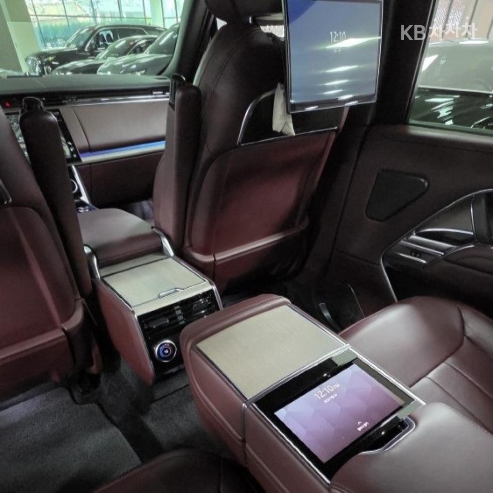 Land Rover Range Rover — miniaturë 15