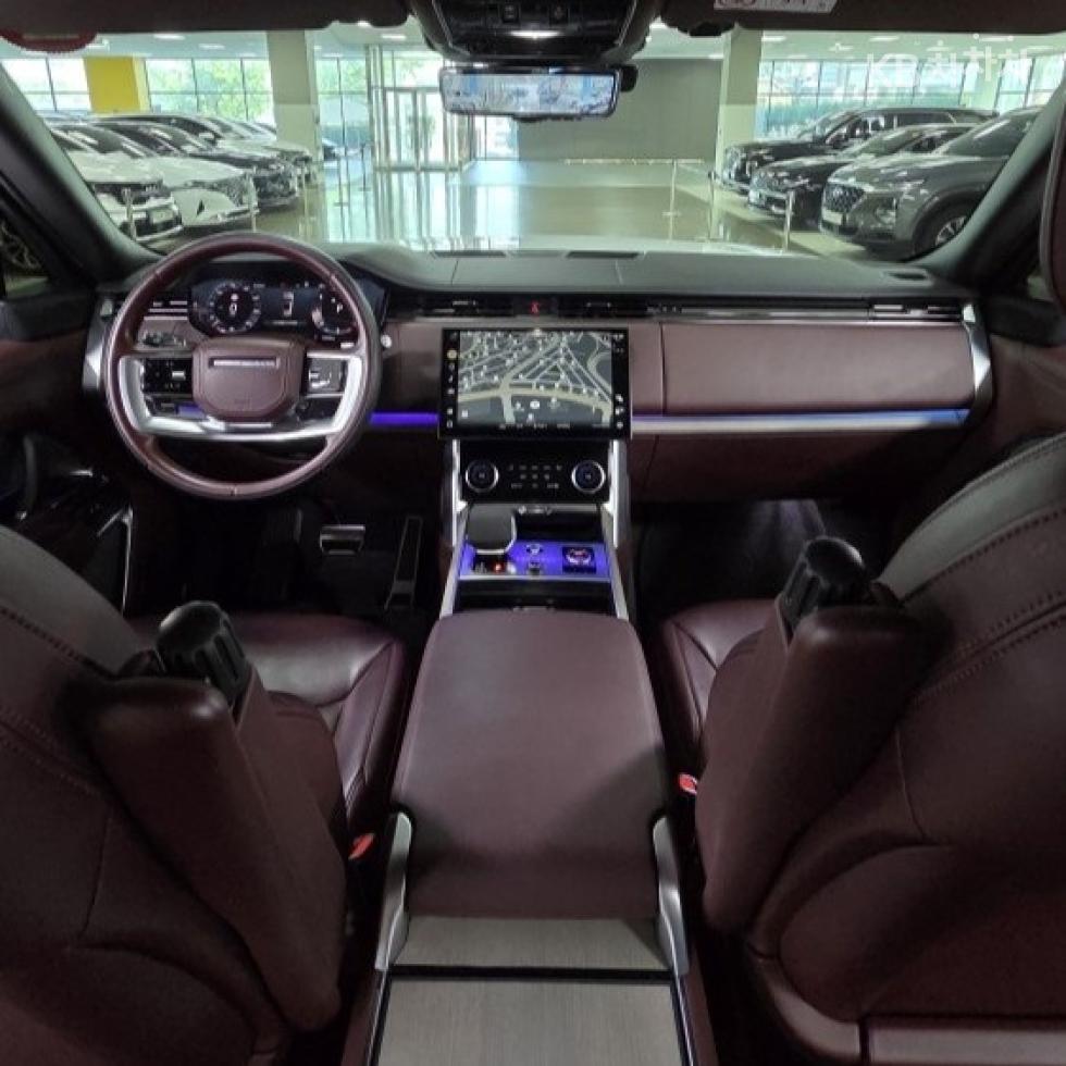 Land Rover Range Rover — miniaturë 16