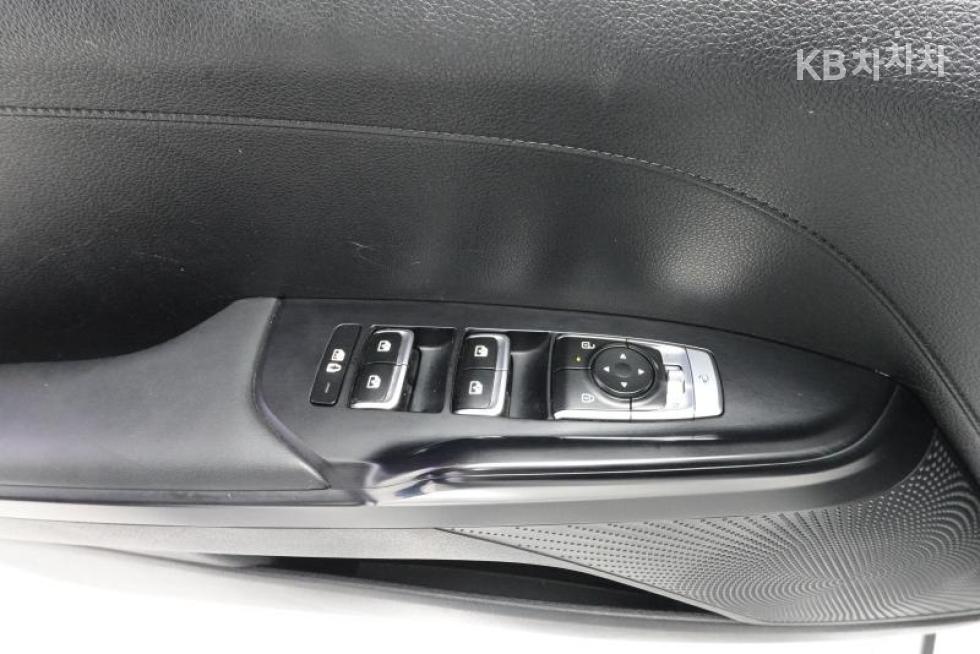 Kia K5 — miniaturë 19