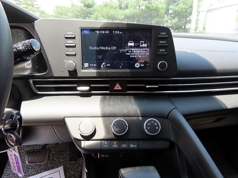 Hyundai Avante — miniaturë 13