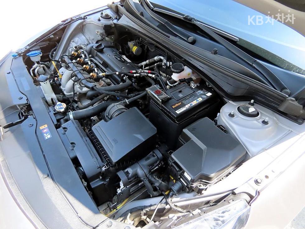 Hyundai Avante — miniaturë 17
