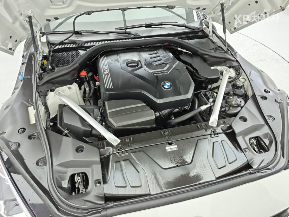 2024 BMW BMW Z4 photo