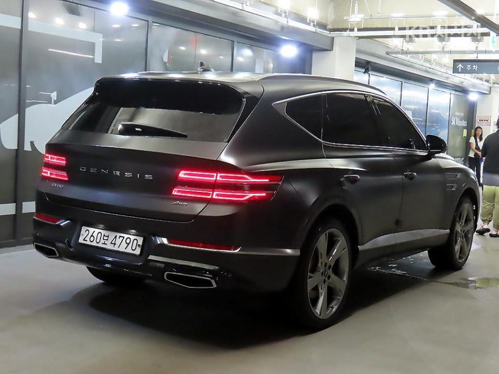 2023 Genesis GV80 photo
