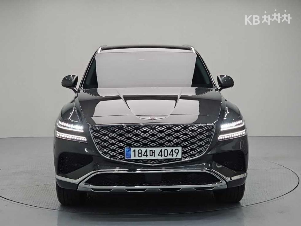 2023 Genesis GV80 photo
