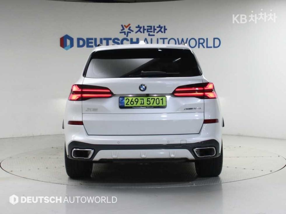 BMW X5 — miniaturë 4