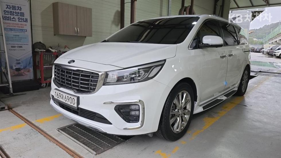 Kia Карнивал