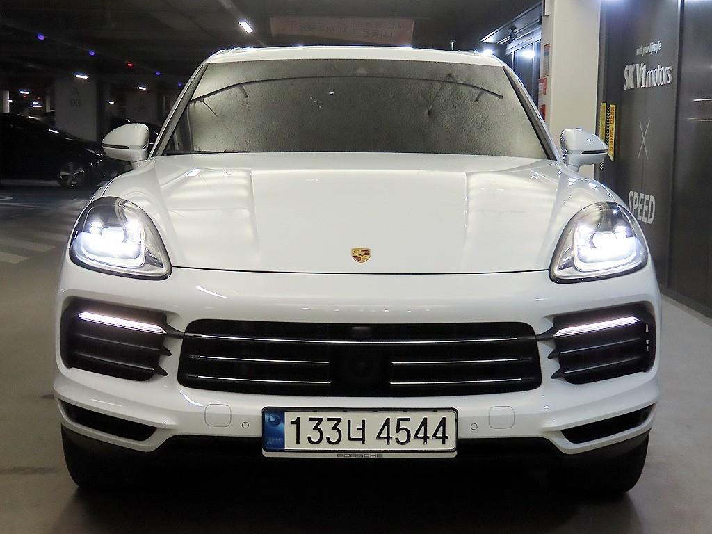 2023 Porsche (9Y0) photo