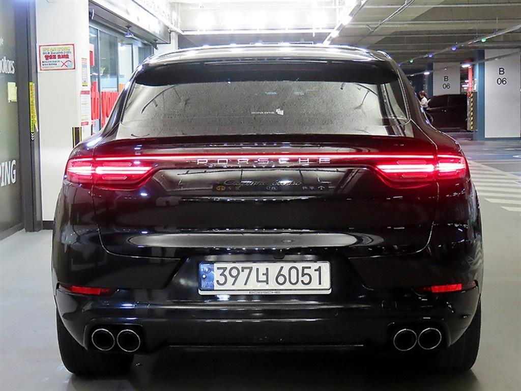 2021 Porsche (9Y0) photo