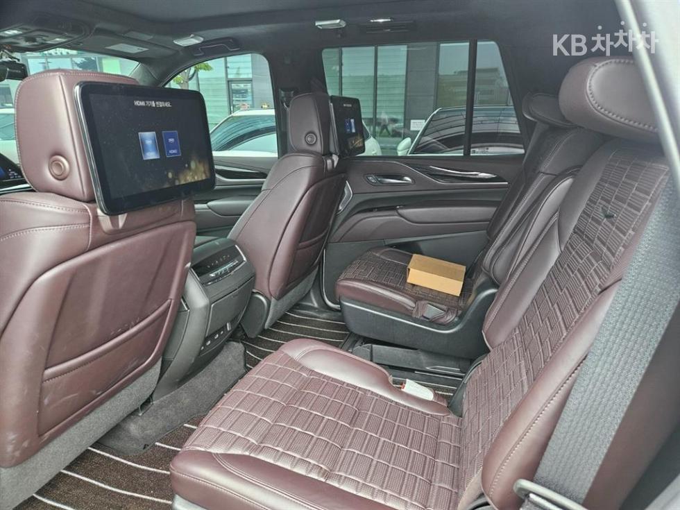 2023 Cadillac ESCALADE(5) photo