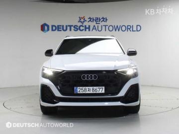 Audi Q8 55 tfsi quattro premium — foto 1