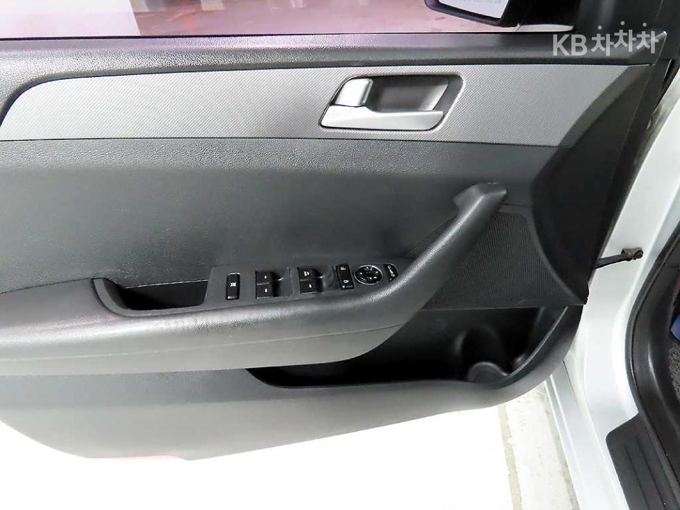Hyundai Sonata — miniaturë 14