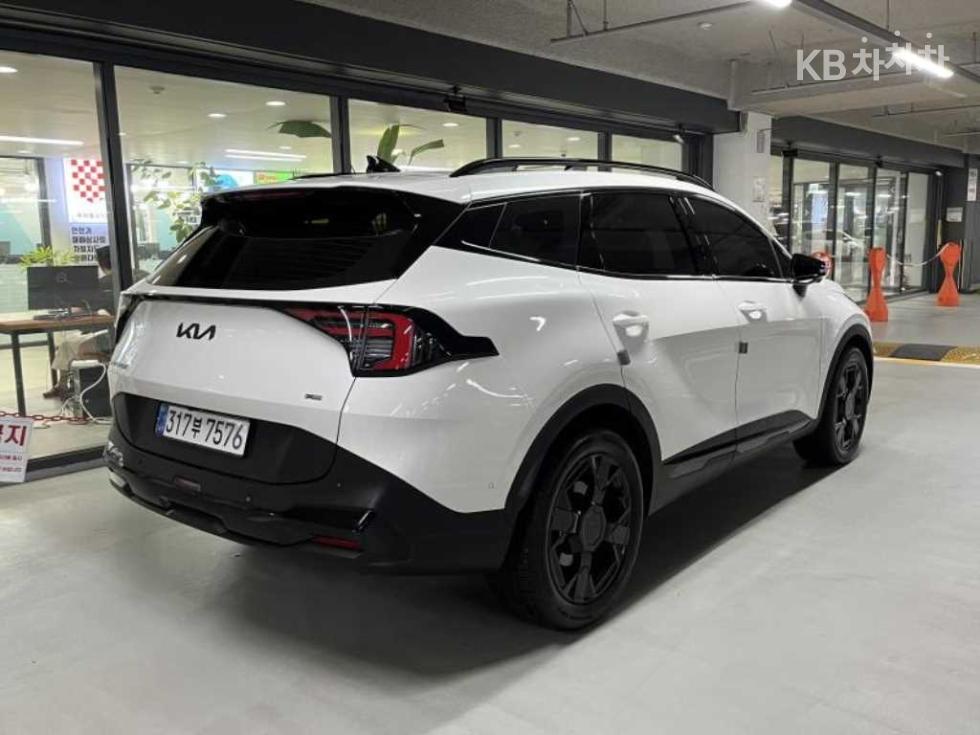 2025 Kia Used Car photo