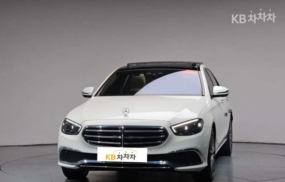 مرسيدس E-Class