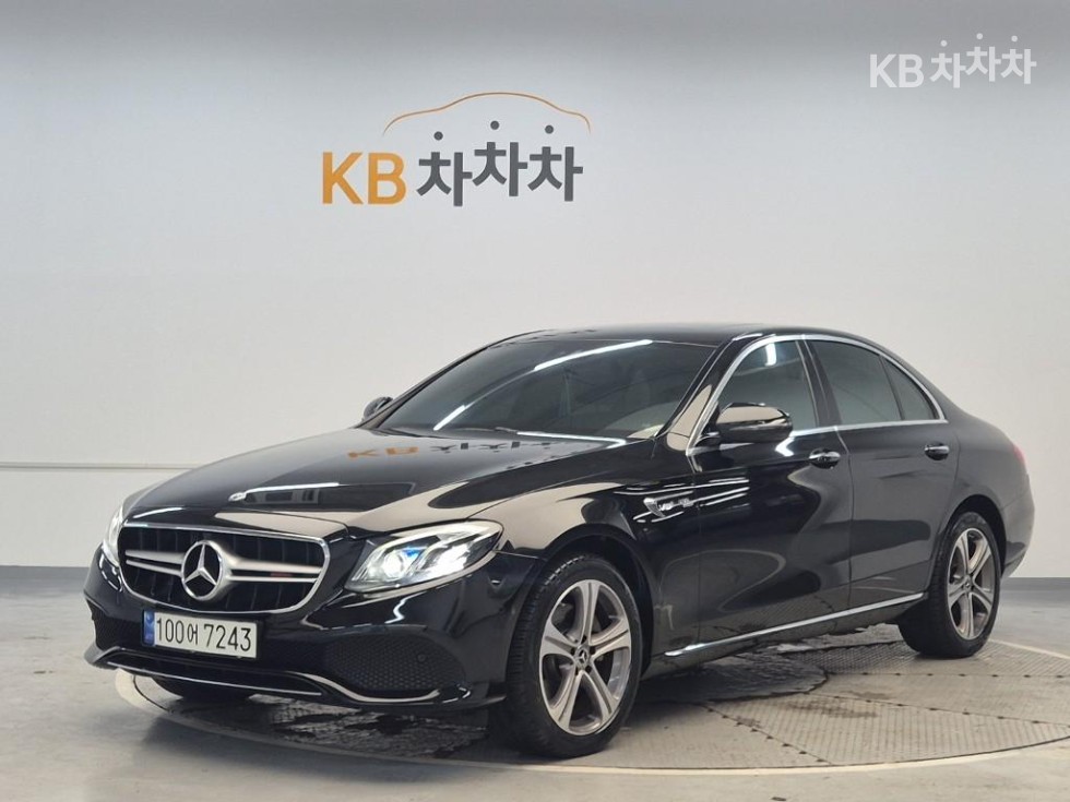مرسيدس E-Class