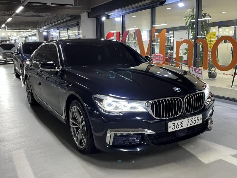 BMW 7-Series