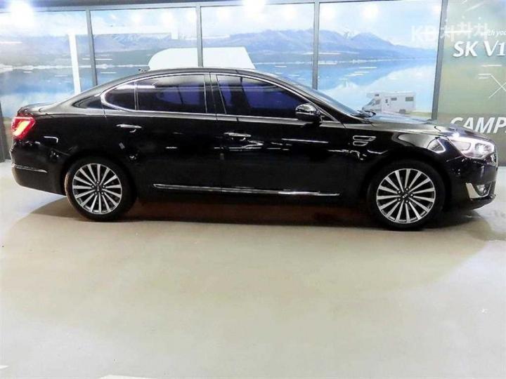 Kia K7 — miniaturë 3