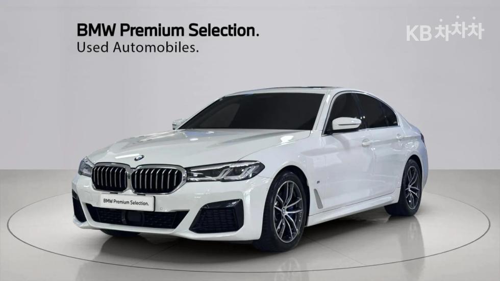 2023 BMW 5 series 520i M Sport