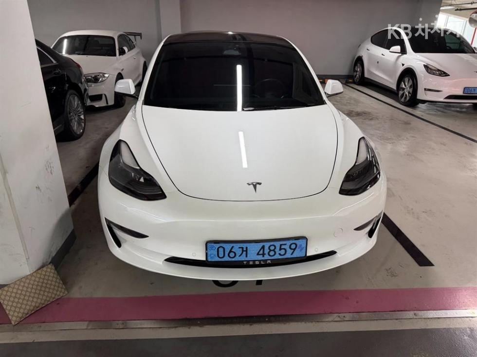 테슬라 모델 3 2022년식 테슬라 Model 3 Long Range