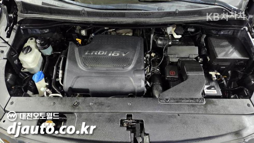 Kia Carnival — miniaturë 20