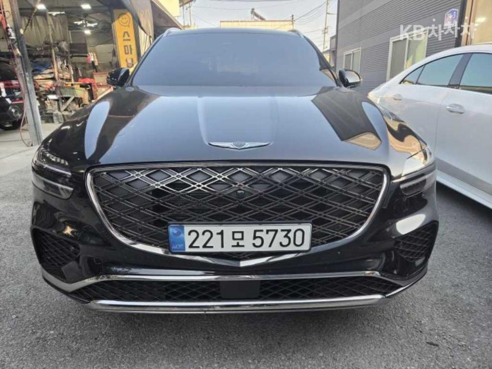 Genesis GV70