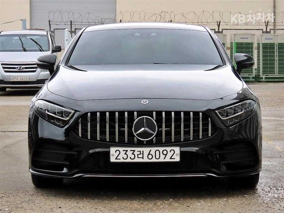 Mercedes-Benz CLS-Class