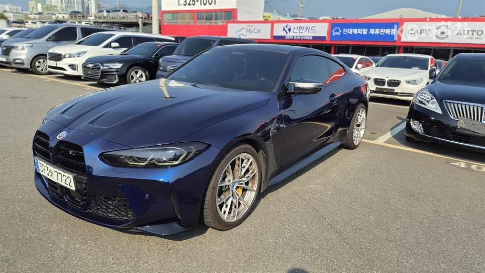 BMW M4
