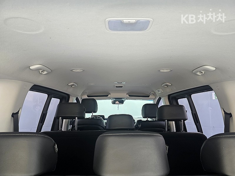 Hyundai Staria — miniaturë 22