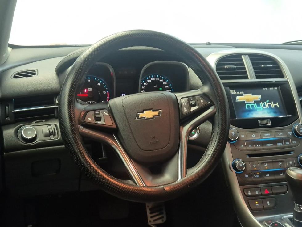 Chevrolet Malibu — miniaturë 9