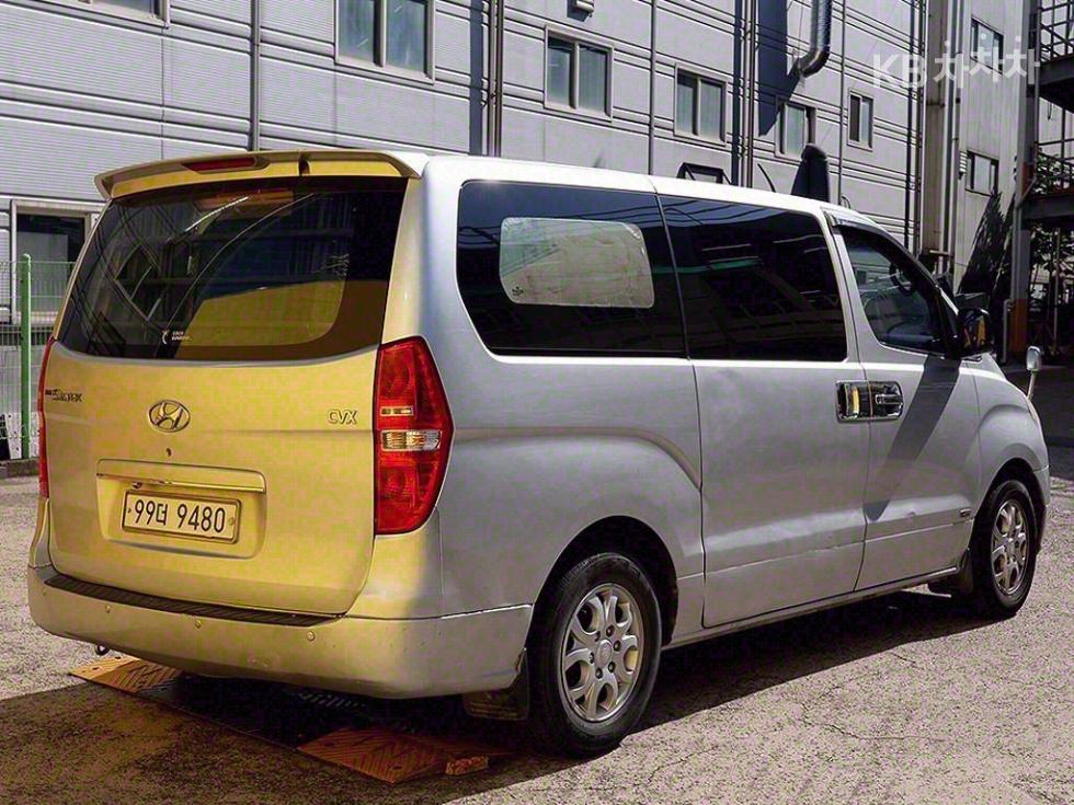 Hyundai Starex — miniaturë 4