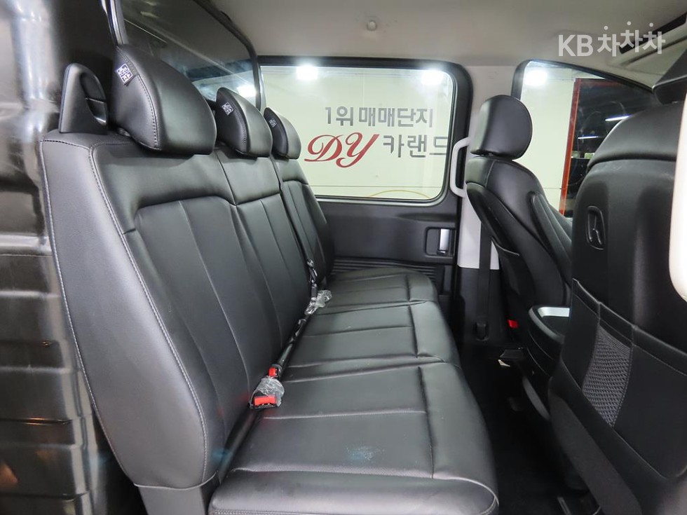 Hyundai Staria — miniaturë 8