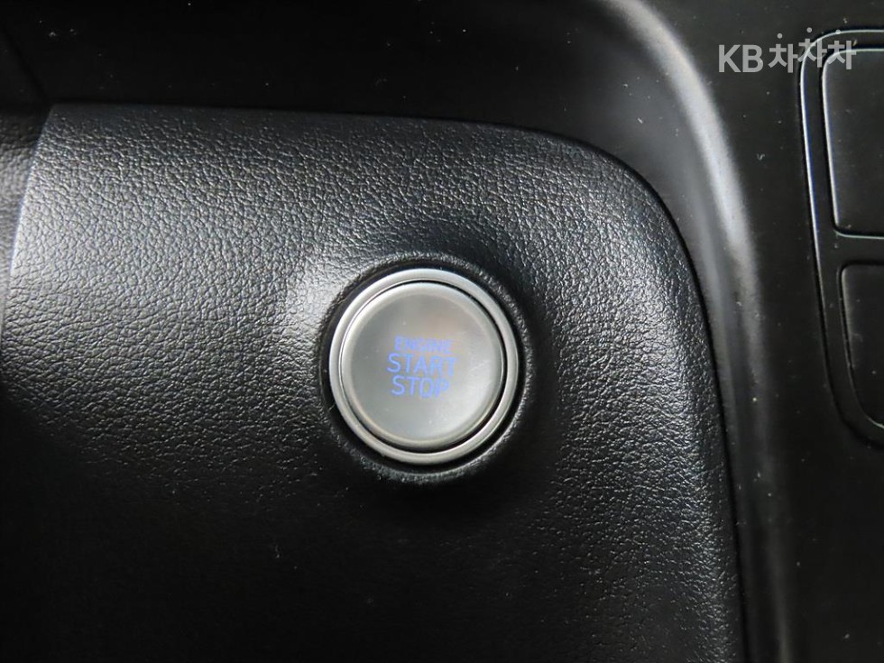 Hyundai Staria — miniaturë 16