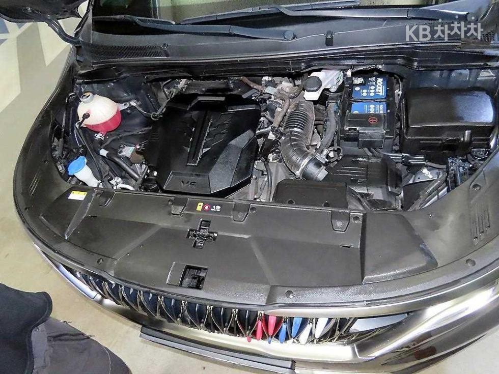 Kia Carnival — miniaturë 19