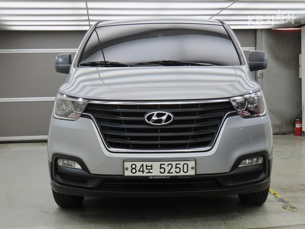 Hyundai Starex — miniaturë 2