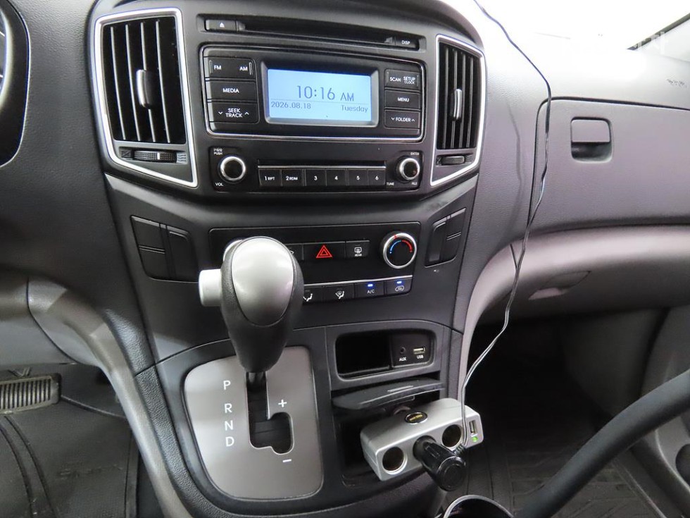 Hyundai Starex — miniaturë 6