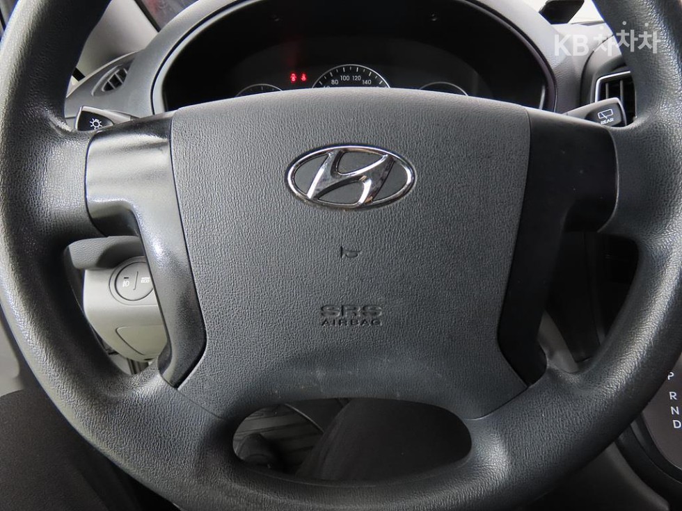 Hyundai Starex — miniaturë 10
