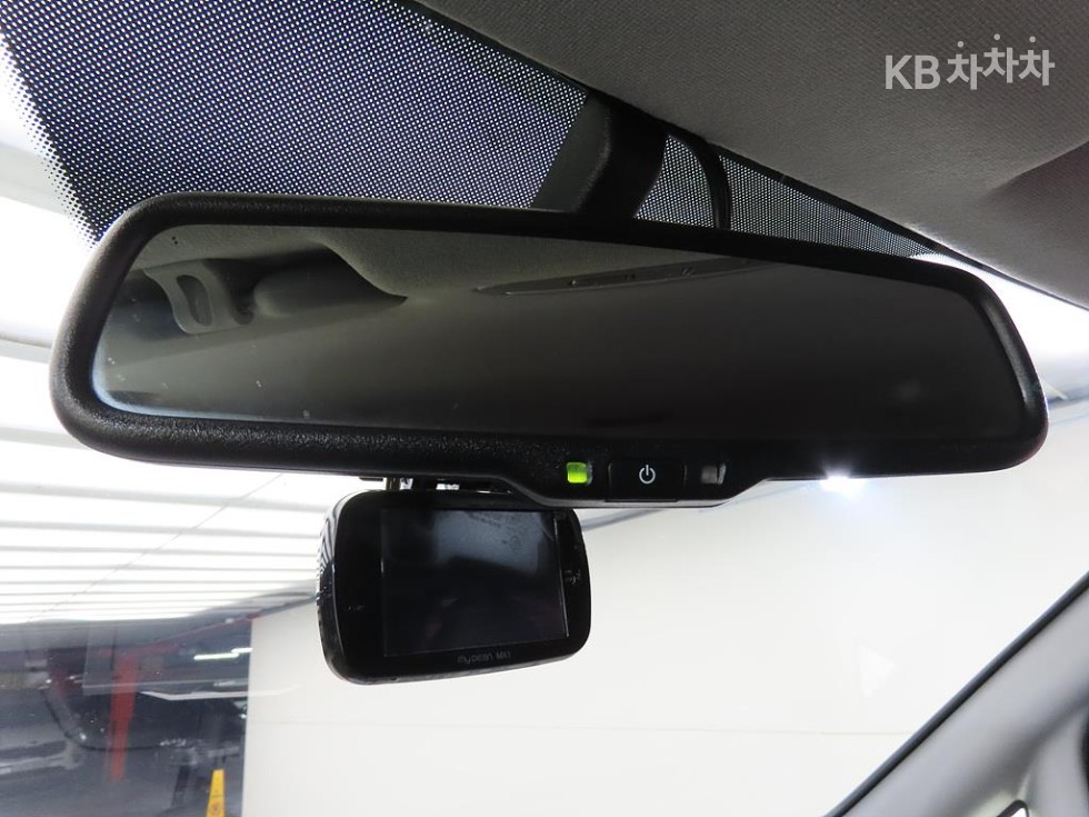 Hyundai Starex — miniaturë 12