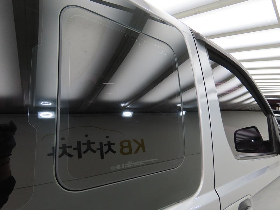 Hyundai Starex — miniaturë 14