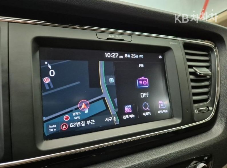 Kia Carnival — miniaturë 14
