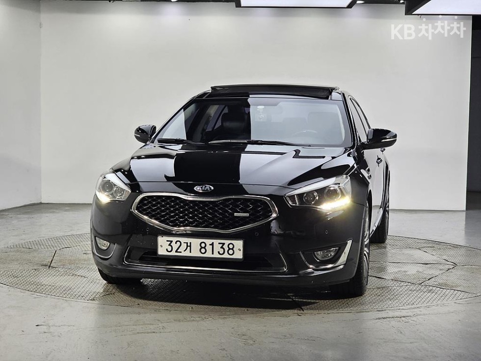 Kia K7 — miniaturë 2
