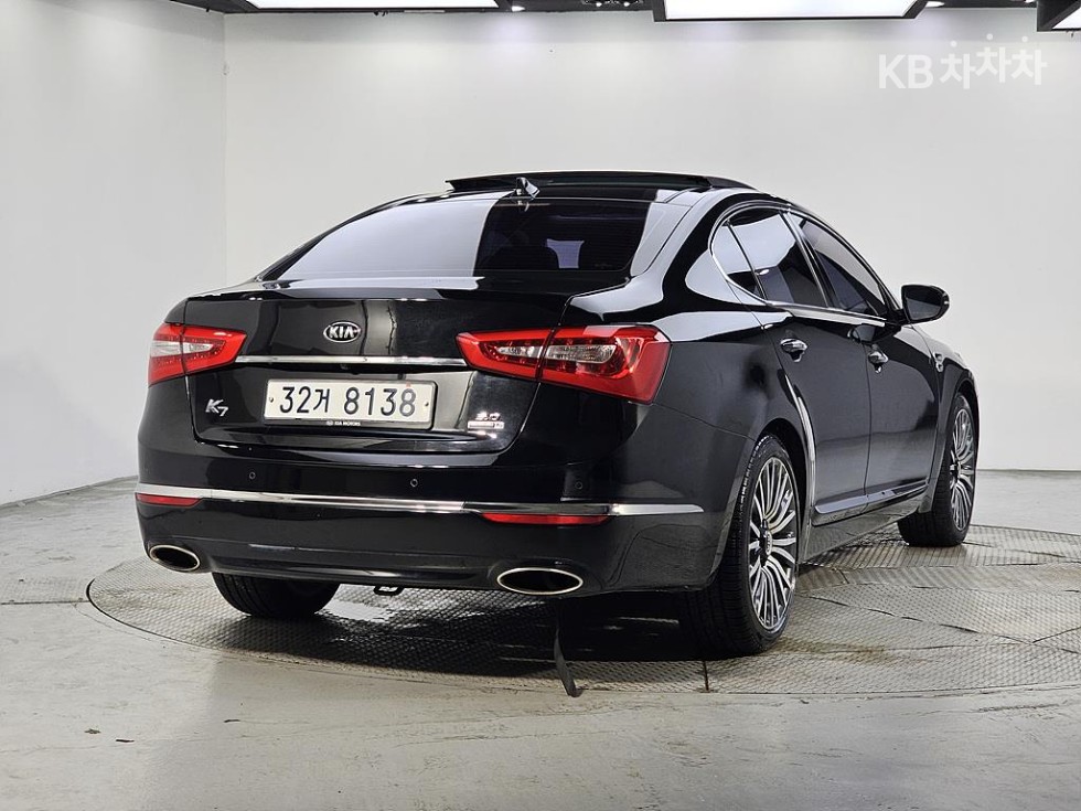 Kia K7 — miniaturë 4