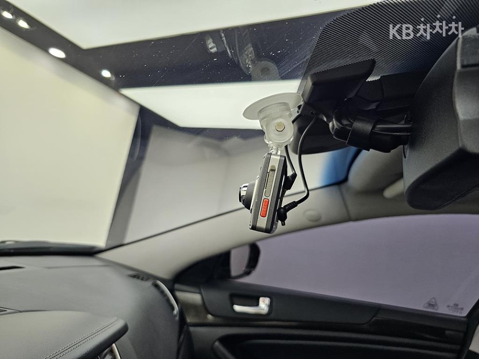 Kia K7 — miniaturë 13
