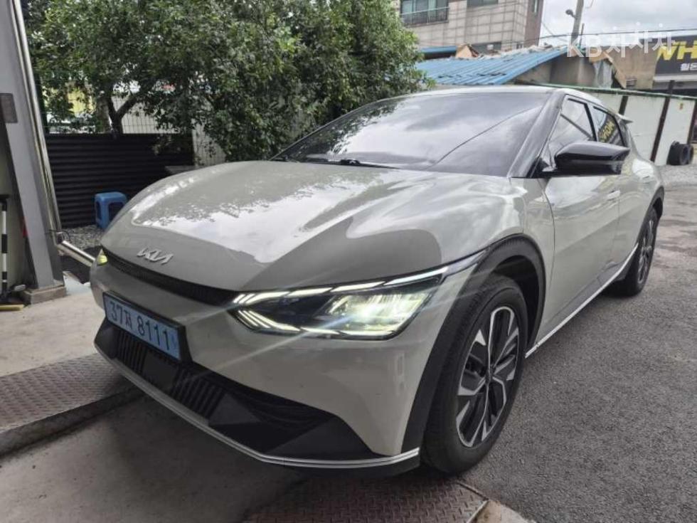 기아 EV6 2022년식 기아 EV6 롱 레인지 2WD 에어