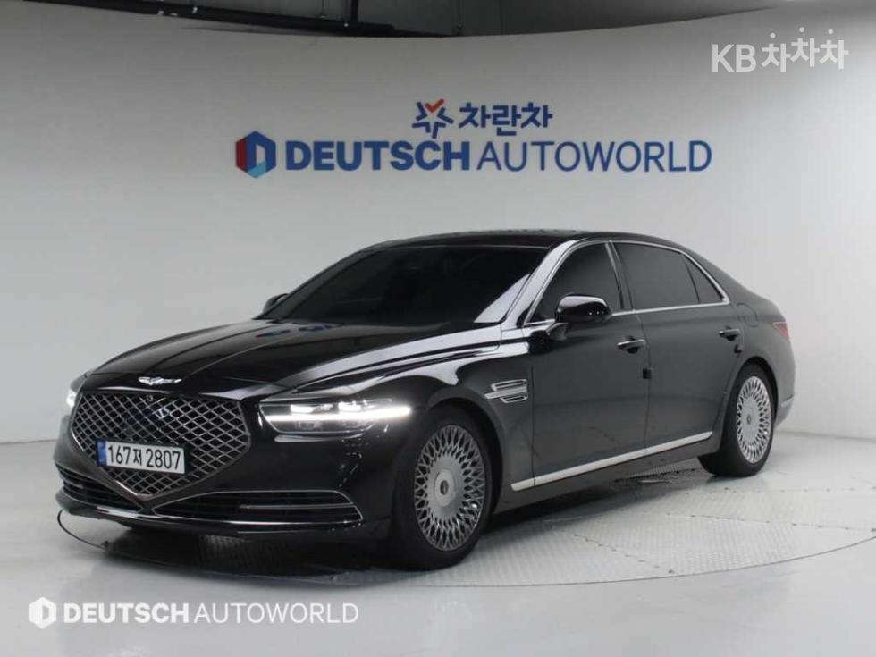 Genesis G90