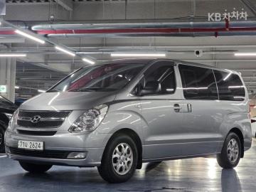 Hyundai Starex 12  seats  wagon cvx  luxury — foto 1