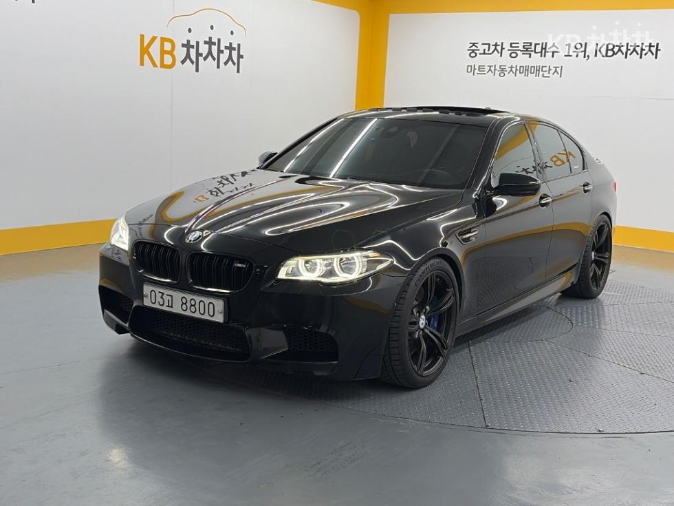 BMW M5